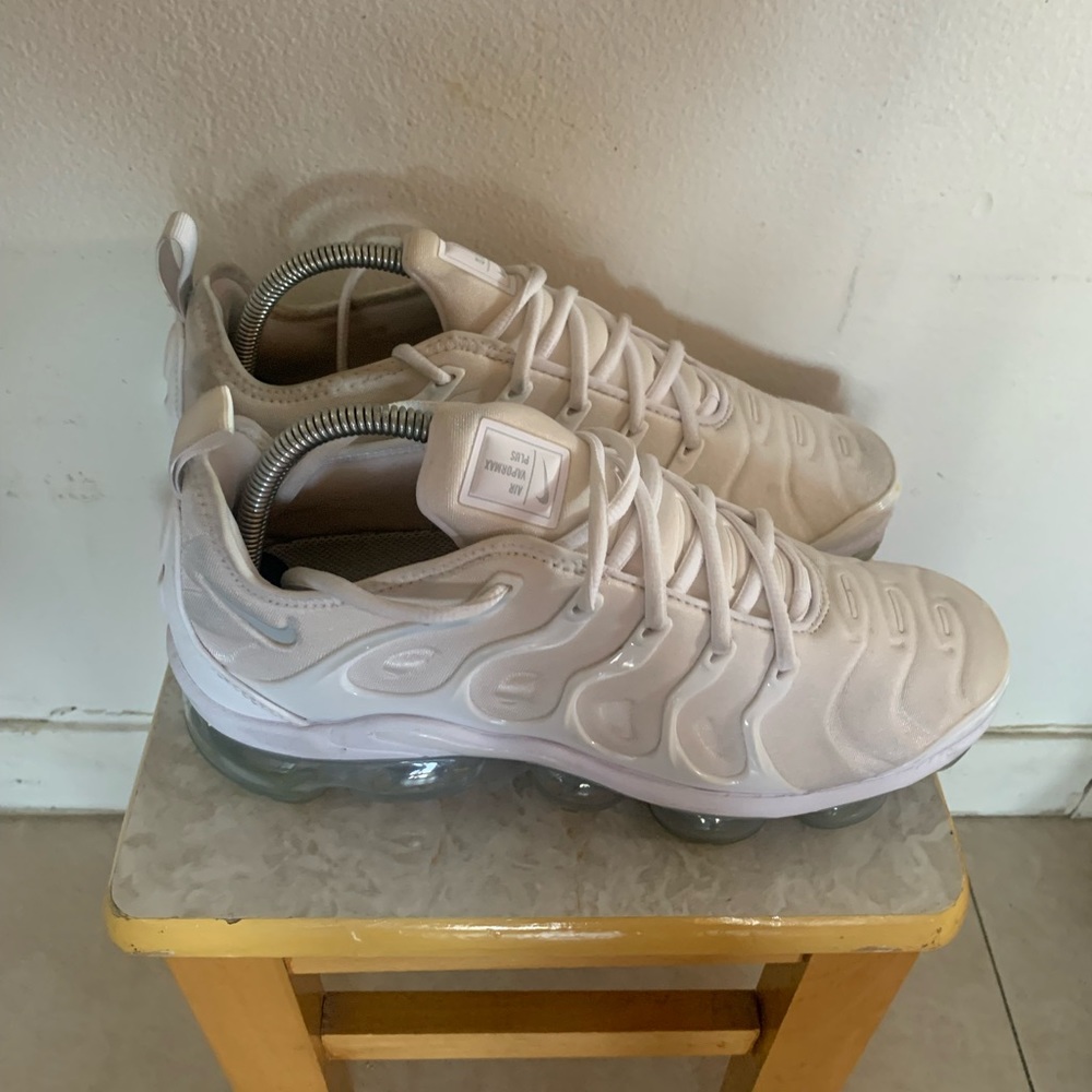 Nike Air VaporMax Plus White Pure Platinum 924453-100 Size 8.5 Men's